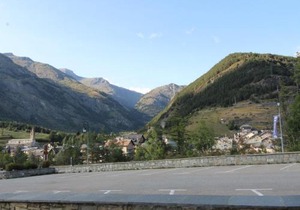 Appartement cosy 4 pers - Pied des pistes, balcon et wifi gratuit - FR-1-508-193