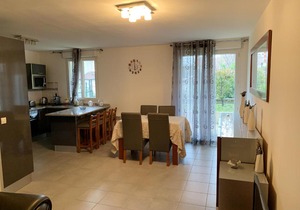 Appartement de 2 chambres avec terrasse et wifi a Bagnolet