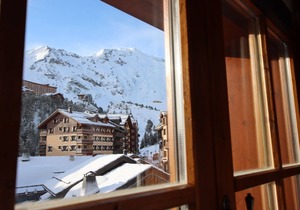 Appartement 3 Pièces Avec Cheminée, ski aux Pieds, Dans Résidence 5