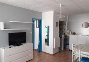 Appartement 2 pièces avec terrasse et véranda, à 200 m de la plage, commerces et pistes cyclables - FR-1-324A-22