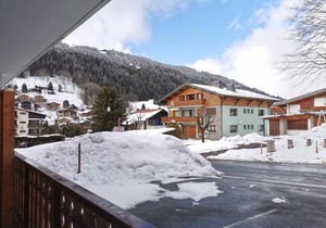 Appartement lumineux rénové, 35 m², proche pistes et centre, 4 pers, terrasse et garage, Les Gets - FR-1-598-38