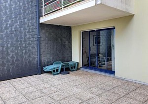 Appartement moderne avec terrasse et parking, au cœur de Granville, à deux pas de la plage ! - FR-1-361-77