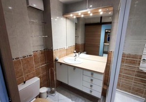 Appartement Rénové 2P avec Balcon Sud, Front de Neige, au Pied des Pistes - FR-1-292-64