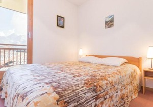 Appartement rénové, centre station, balcon, coin montagne, proche pistes et commerces - FR-1-275-158