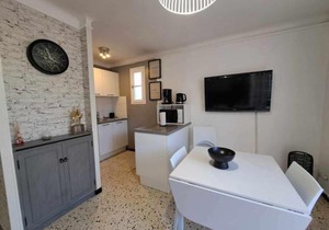 Appartement RDC 2 pièces proche plage avec terrasses et parking - FR-1-326-575