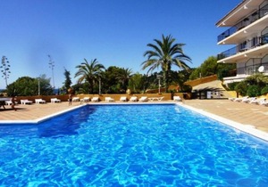 APPARTEMENTS SOL Y MAR - Cala Llevado 02