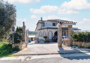 Appealing holiday home in Priverno with garden