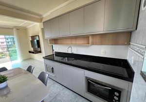 Aprecie Mariscal Nesta Hospedagem a 150 M do Mar - V4