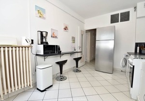 Apt. 3-star apartment in town center, 80 m from Foncillon beach