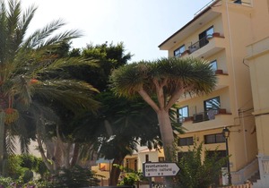 Apt. El Molino 2A - One Bedroom Apartment, Sleeps 2