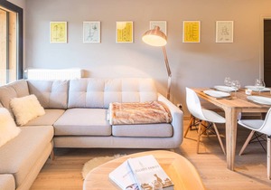 Apt for 6 pers - modern, central, next to ski slopes