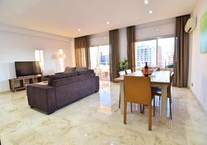 Apt Luxury Reding Solo Familias