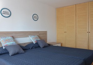 Apt. Ulises Bajo - One Bedroom Apartment, Sleeps 2