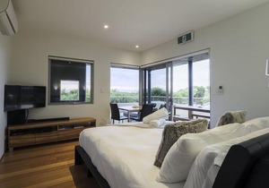 Aquatic Visions Studio Apartments