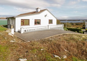 ARAS IOSGAN, family friendly in Carraroe, County Galway