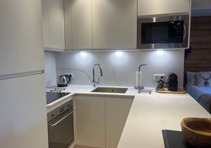 Arc 1950 ski in ski out 5*,Just refurbished 2bed 2bath apart Mont Blanc View