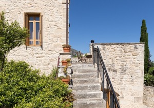 Arcus Suites