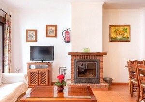 Are you dreaming of a relaxing vacation in an Andalusian village? Then this vacation home might be t