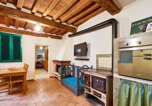 Are you looking for something special in the center of Italy? Here you will find it. Enjoy this orig