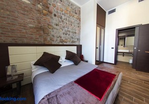 Arena Luxury Rooms