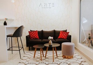 Arte Mont Kiara Luxury Suite with Heated Jacuzzi Pods - Free Parking - Next to MITEC- by The Stay Hub