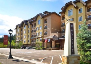Ascent Residence 208