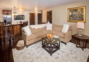 Ascent Residence 208