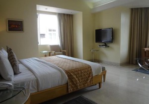 Ascot Hotel