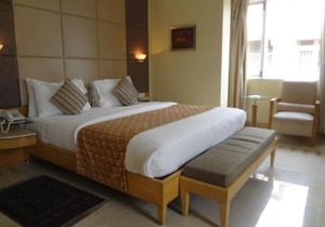 Ascot Hotel