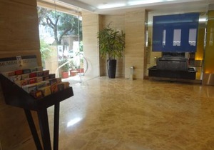 Ascot Hotel