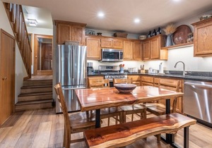 Aspen Meadows 10 -Beautifully Furnished