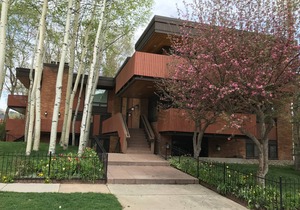 Aspen West End 2 Bdrm/2 Bath Apartment