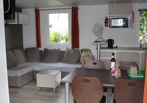 Association of 2 mobils homes - 5 to 8 bedrooms - 10 to 16 people