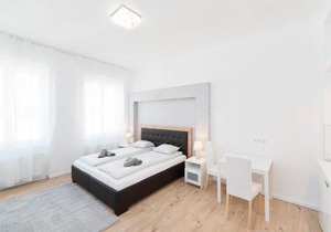Astoria Flats 1