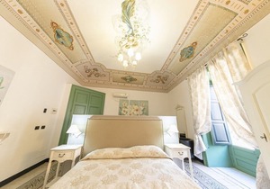 Astrea, fine room in Palazzo Villelmi