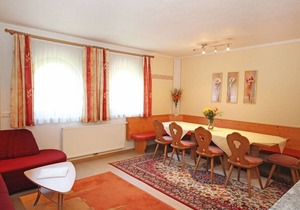 120 m² Apartment ∙ 3 bedrooms ∙ 10 guests
