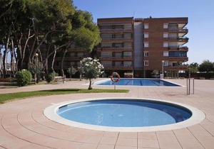 AT046 Els Pins, 1ra línea de la playa, piscina, airco, aparcamiento