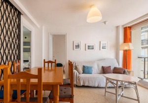 AT129 Apartamento en primera línea de la playa