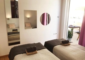 Athens by foot: Perfect flat with terrace