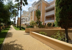 ATLÁNTICO 70 - Two Bedroom Apartment, Sleeps 5