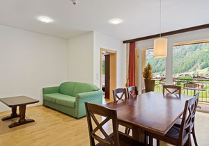 Attractive Apartment in Zwieselstein with Balcony