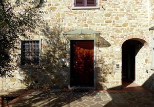 Attractive apartment in farmhouse with pool in beautiful surroundings
