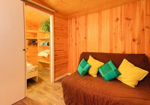 Au Calme Wooden cottages 2 to 4 persons a couple and 2 small children