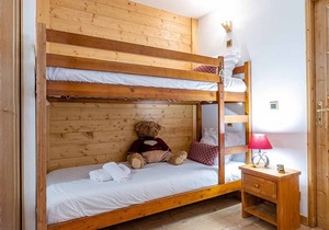 Au pied des pistes! Bel Appartement+ casiers à ski
