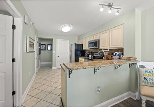 Aug 30-Sept 6 Special Now Available 5 Star Condo 3 bed 2 bath 1200Sq/Ft Condo