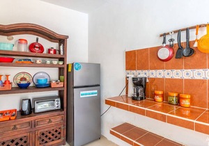 Authentic Casita 1 Block to the Beach and Malecon!