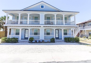 Avery's Ocean Breeze, 6 Bedrooms, Sleeps 12, Pet Friendly, Ocean View