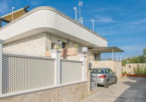 Awesome Apartment In Bari With Wifi
