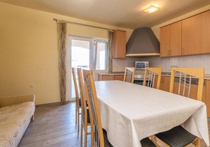 Awesome apartment in Kakma with WiFi