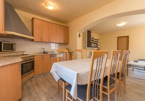 Awesome apartment in Kakma with WiFi